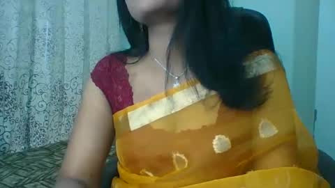 Snapshot of notty_jhalak chatting on December 13, 10:51 am notty_jhalak online show from December 13, 10:51 am