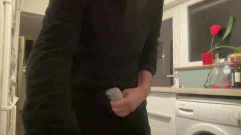 Snapshot of noux69 chatting on November 12, 6:30 pm noux69 online show from November 12, 6:30 pm