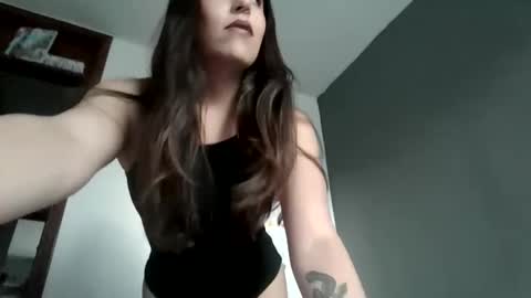 nova_velveet online show from April 14, 10:16 pm