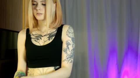 Nova online show from May 31, 7:04 pm