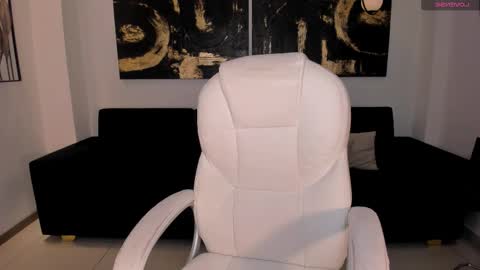 Nova online show from October 9, 7:12 pm