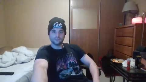 Snapshot of novastars14 chatting on December 2, 12:09 am novastars14 online show from December 2, 12:09 am