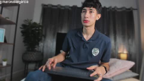 Nova online show from April 9, 8:47 pm