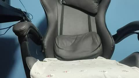 nowandimmediately online show from December 13, 7:53 pm