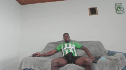 nreus online show from November 20, 7:02 pm