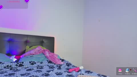Snapshot of nude2557940 chatting on June 29, 3:23 pm Channel Cox online show from June 29, 3:23 pm