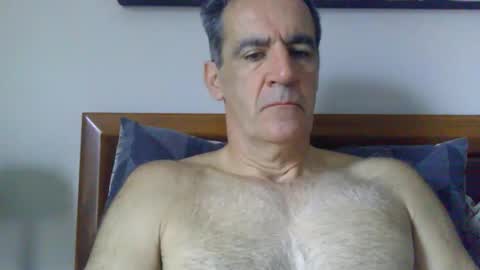 nudeisbest_123 online show from May 31, 2:09 am