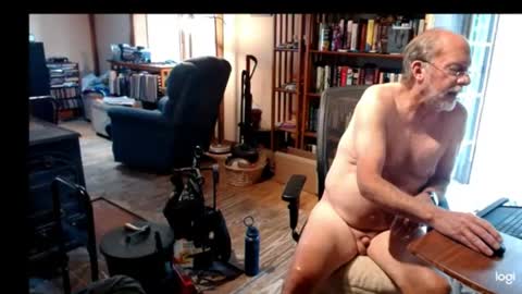 Snapshot of nudeoldpapa chatting on June 16, 5:04 pm nudeoldpapa online show from June 16, 5:04 pm