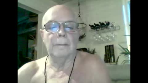 Snapshot of nudistjavist chatting on December 12, 2:11 pm Haky online show from December 12, 2:11 pm
