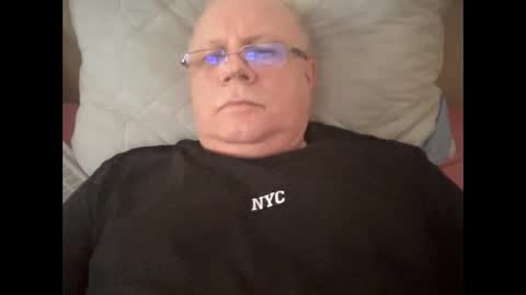 nukiss online show from November 6, 10:38 am