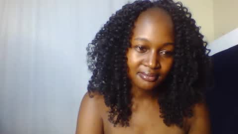 Snapshot of nutgal_ chatting on March 17, 11:41 pm nutgal online show from March 17, 11:41 pm