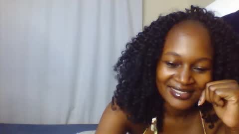 Snapshot of nutgal_ chatting on March 23, 11:47 am nutgal online show from March 23, 11:47 am