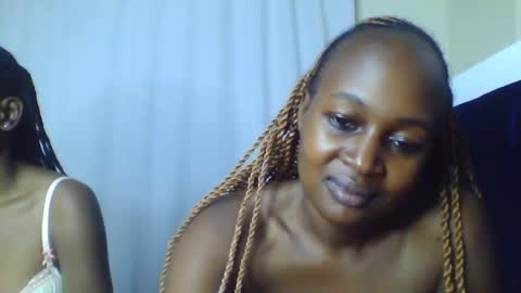 Snapshot of nutgal_ chatting on April 11, 11:53 pm nutgal online show from April 11, 11:53 pm