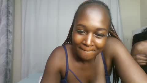 Snapshot of nutgal_ chatting on May 20, 5:08 pm nutgal online show from May 20, 5:08 pm