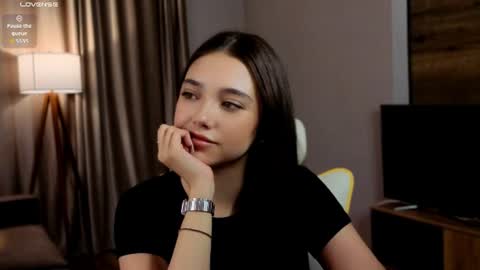 Rachel online show from August 2, 7:12 pm
