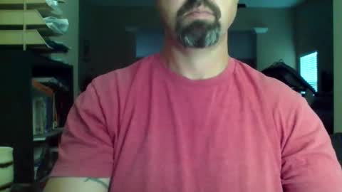 nvrenuff1979 online show from March 29, 12:27 pm