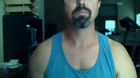 nvrenuff1979 online show from June 12, 2:38 pm