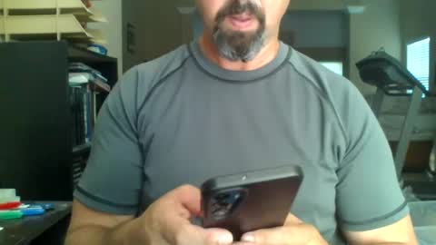 nvrenuff1979 online show from July 23, 12:03 pm