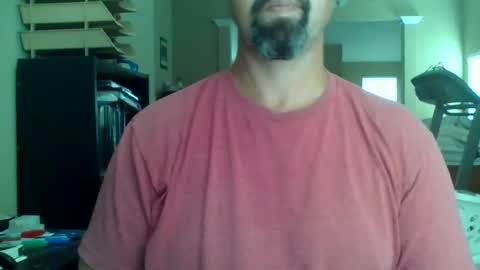 nvrenuff1979 online show from July 25, 5:32 pm