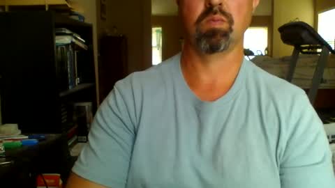 nvrenuff1979 online show from July 31, 10:09 pm