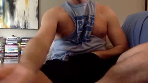 Snapshot of nxxtdoorguy77 chatting on February 9, 4:07 pm nxxtdoorguy77 online show from February 9, 4:07 pm