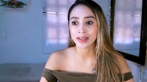 Snapshot of nycole_1988 chatting on September 10, 3:34 pm Nycole online show from September 10, 3:34 pm