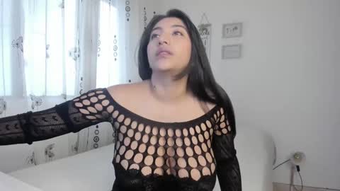 Snapshot of nykhor_paul chatting on March 3, 11:33 am Vanessa online show from March 3, 11:33 am