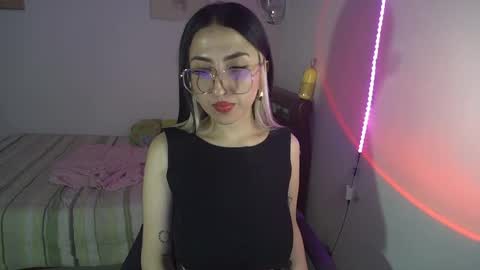 Frida online show from April 9, 5:40 am