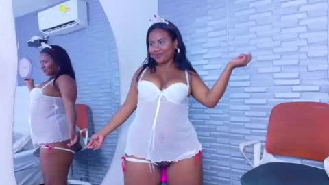 nympho_bff online show from October 31, 9:16 pm