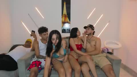 nympho_nathy_sophi online show from February 14, 1:24 am