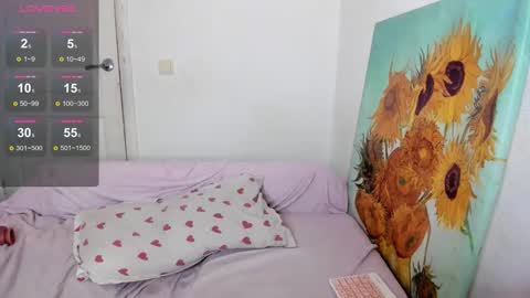 crystal   3 online show from November 15, 10:26 pm