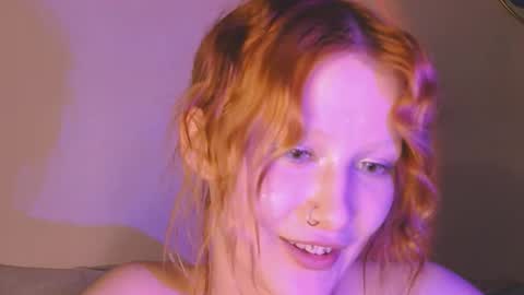 Snapshot of nyra_thira chatting on November 15, 3:04 am nyra_thira online show from November 15, 3:04 am