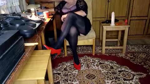 NyushaM online show from November 23, 3:34 pm