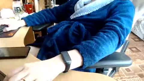 Snapshot of nywedomaynaya8 chatting on January 15, 7:35 am Tom online show from January 15, 7:35 am