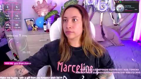 Snapshot of nyx_andria chatting on October 8, 10:40 pm Alex . online show from October 8, 10:40 pm