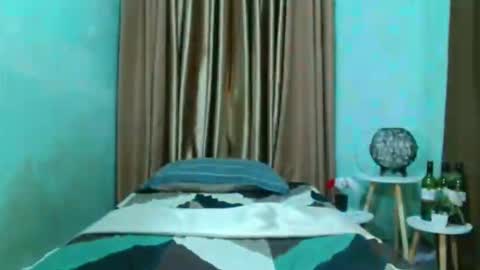 Snapshot of nyx_huntrix27 chatting on September 22, 1:13 pm nyx online show from September 22, 1:13 pm