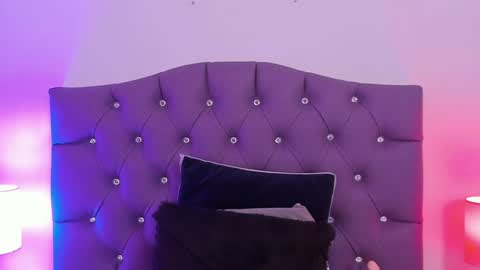   online show from January 17, 3:43 pm