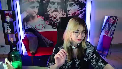Nyx online show from June 8, 7:25 pm