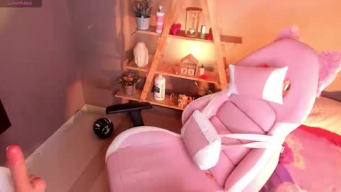 Nyx online show from November 11, 9:04 pm