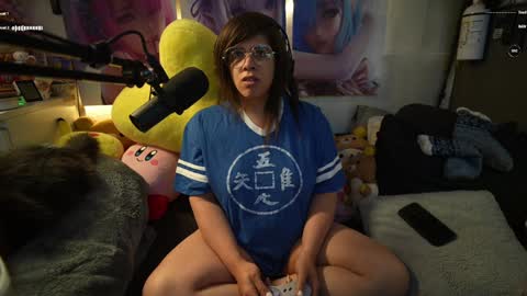 Snapshot of nyxraven chatting on December 14, 12:44 pm NyxRaven online show from December 14, 12:44 pm