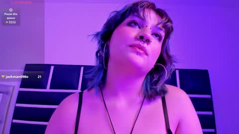 Nyx  online show from January 9, 7:48 pm