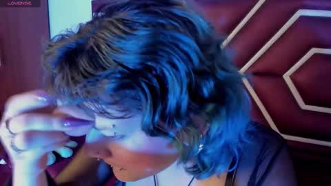 Nyx  online show from February 11, 7:30 pm