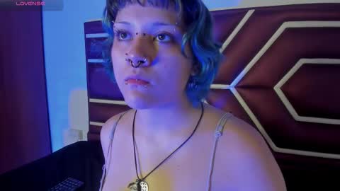 Nyx  online show from February 17, 7:09 pm