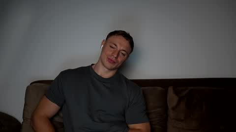 Snapshot of o_r_b_i_t chatting on March 20, 4:34 pm o_r_b_i_t online show from March 20, 4:34 pm