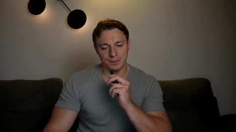 Snapshot of o_r_b_i_t chatting on April 15, 4:36 pm o_r_b_i_t online show from April 15, 4:36 pm