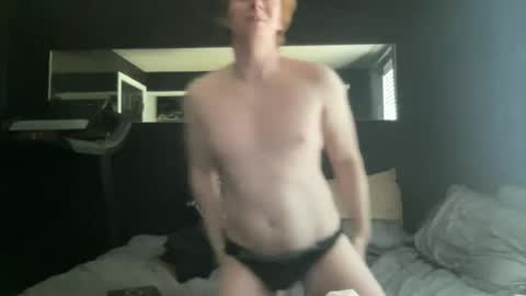 Snapshot of obedientpleasure chatting on August 8, 9:28 pm Obedient Pleasure online show from August 8, 9:28 pm