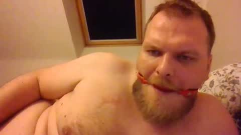 obesepervpiggy89 online show from January 7, 4:37 am