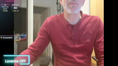 Snapshot of obliox175 chatting on January 10, 12:38 am Obliox online show from January 10, 12:38 am