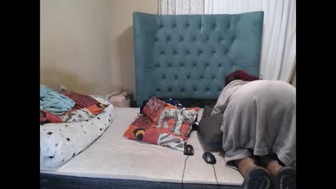 obsessedmimi online show from May 22, 1:02 am