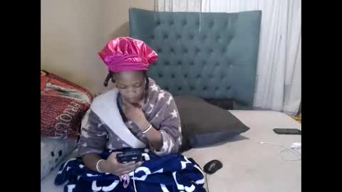 obsessedmimi online show from May 24, 8:36 pm